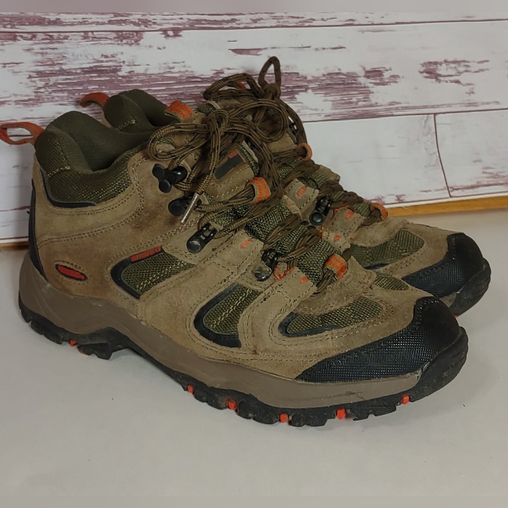 RedHead Caliber Waterproof Women's Leather Mid Hiking Boots EUC